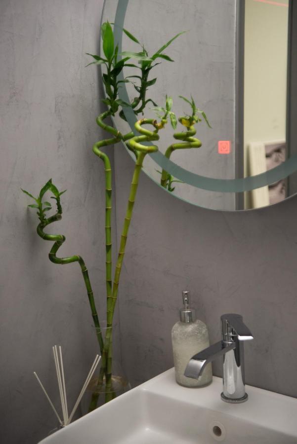 Chrisandro Apartments アテネ エクステリア 写真