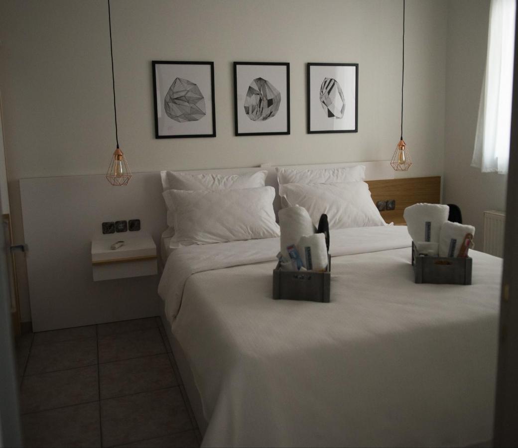 Chrisandro Apartments アテネ エクステリア 写真